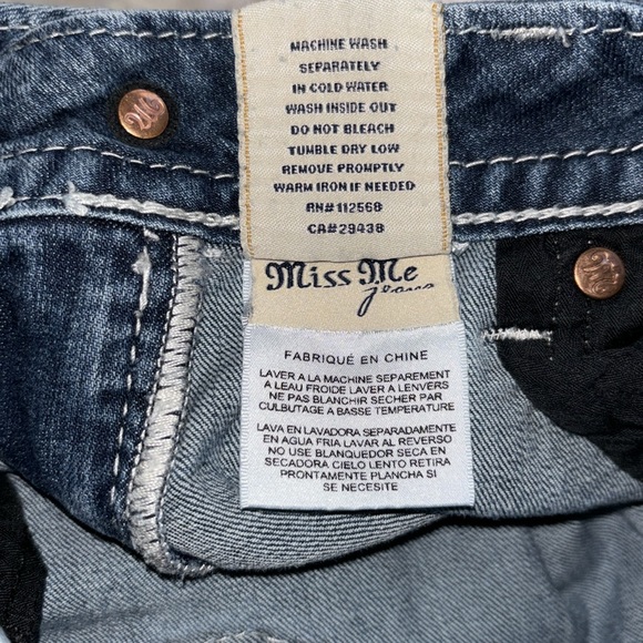 Miss Me Fleur De Lis Skinny Denim, Size 28 - Picture 15 of 16